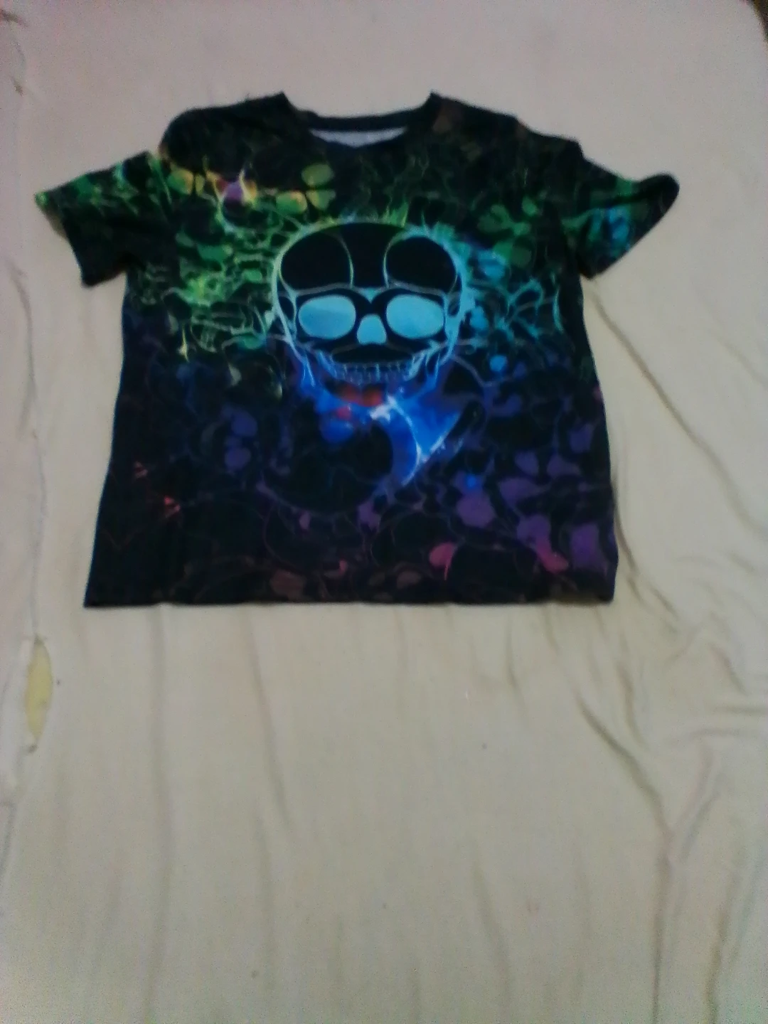 Skull Graphic T-Shirt