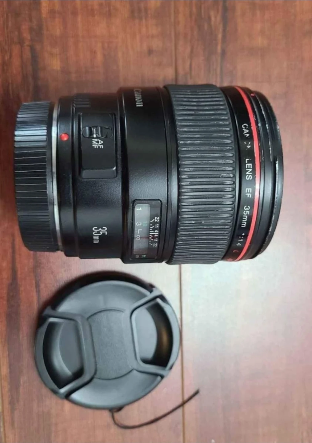 Canon EF 35mm f/1.4L USM Lens