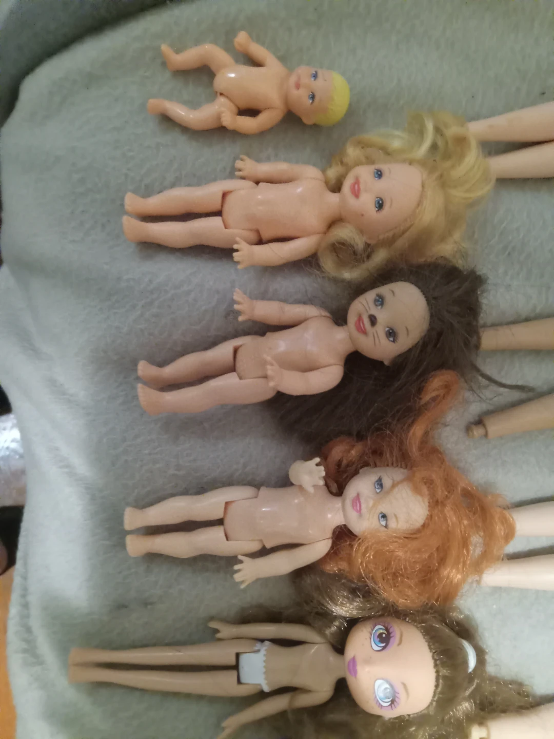 Lot of 5 Small Dolls