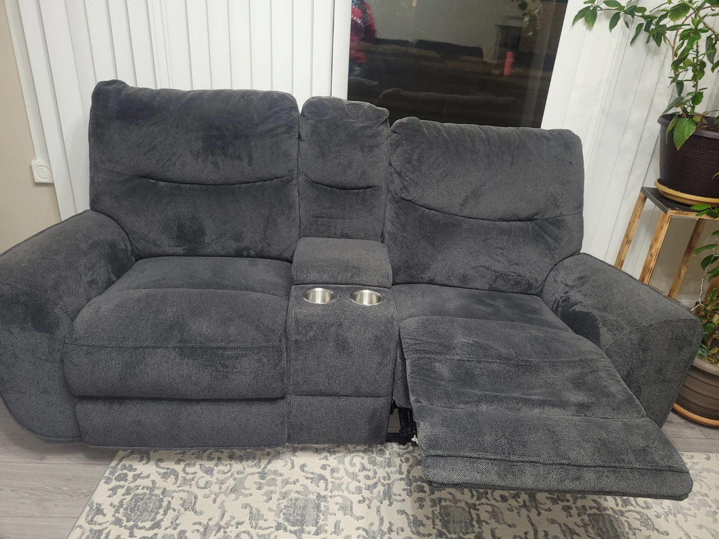2 seater recliner sofa