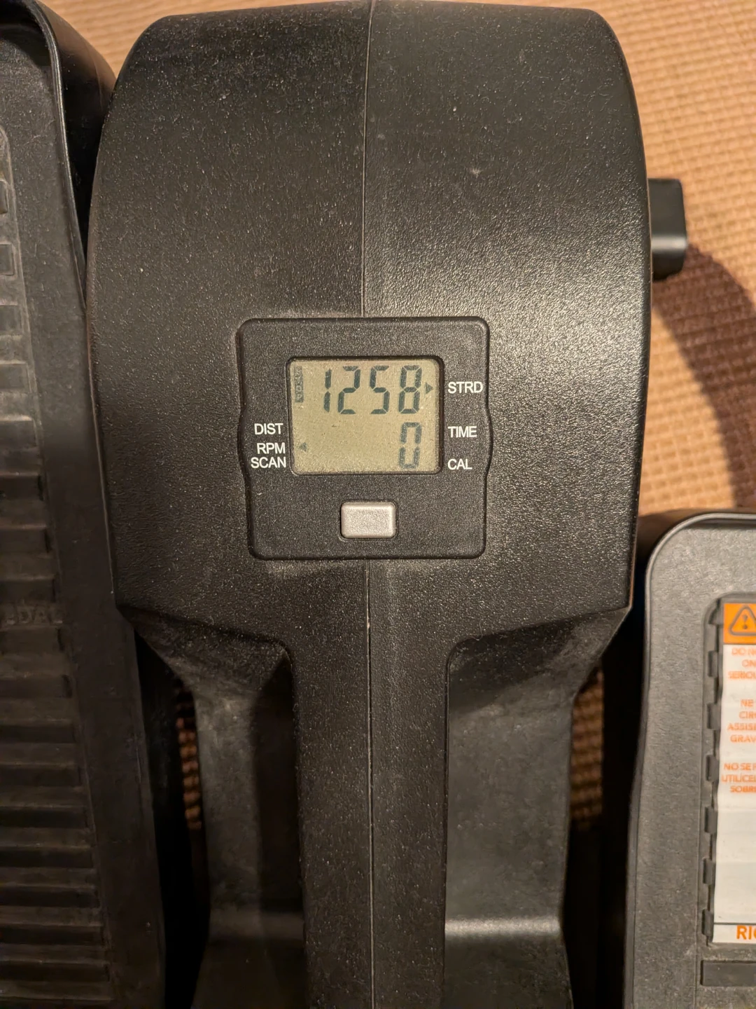 Cubii Under-Desk Elliptical - photo 4