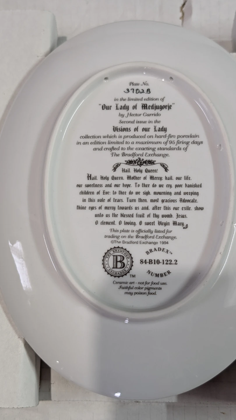 The Bradford Exchange Our Lady of Medjugorje Collector Plate - photo 2