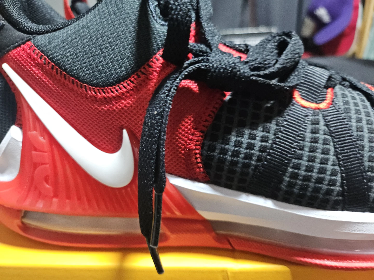 Nike LeBron Witness 5 Basketball Shoes - photo 5