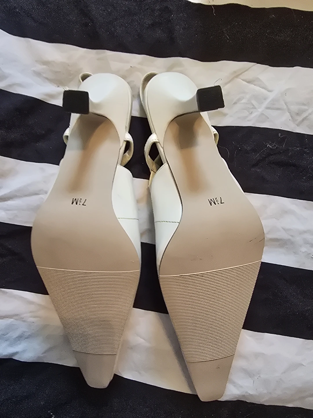 Jessica Simpson White Slingback Heels - Size 7.5 - photo 2