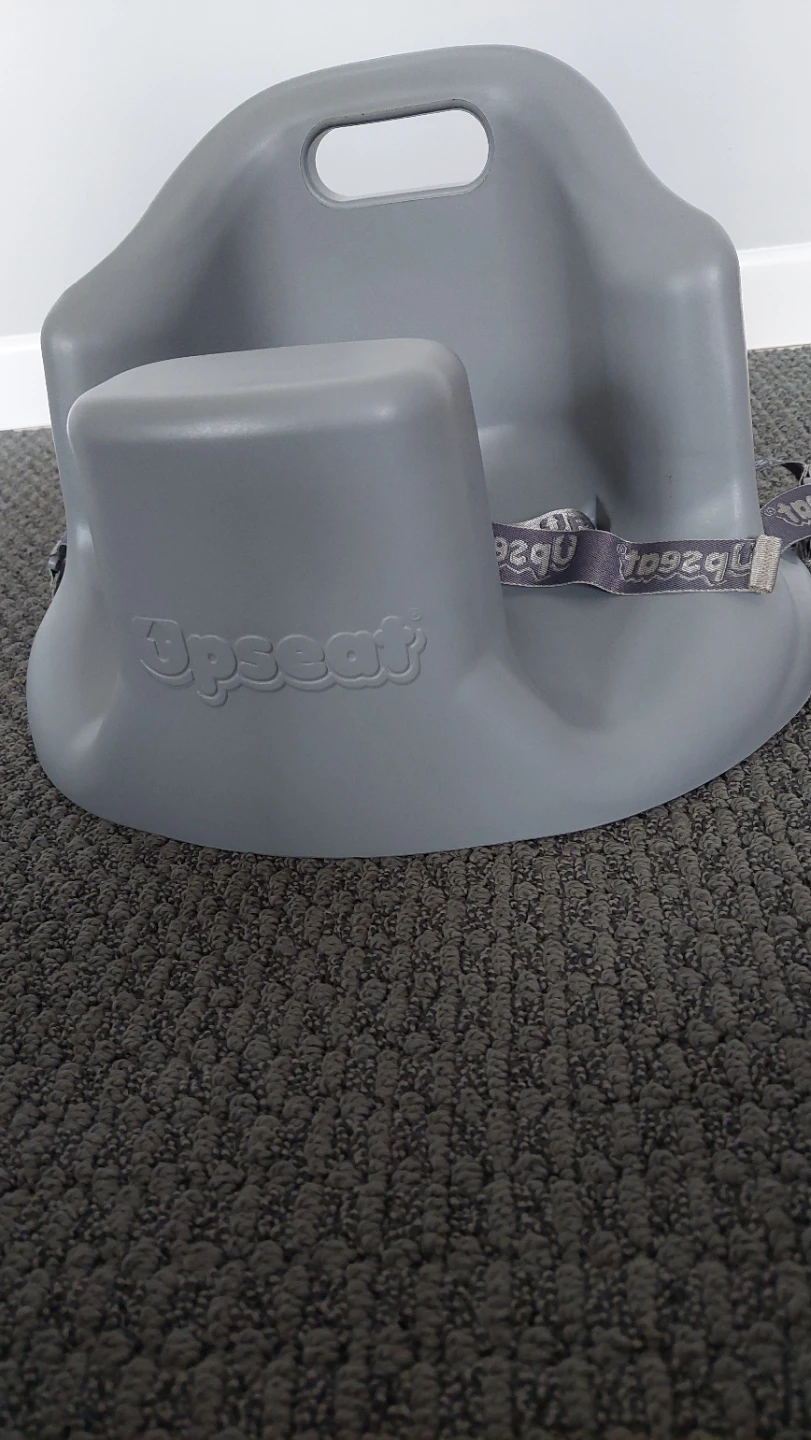 Infant Upseat Booster Seat with Tray
