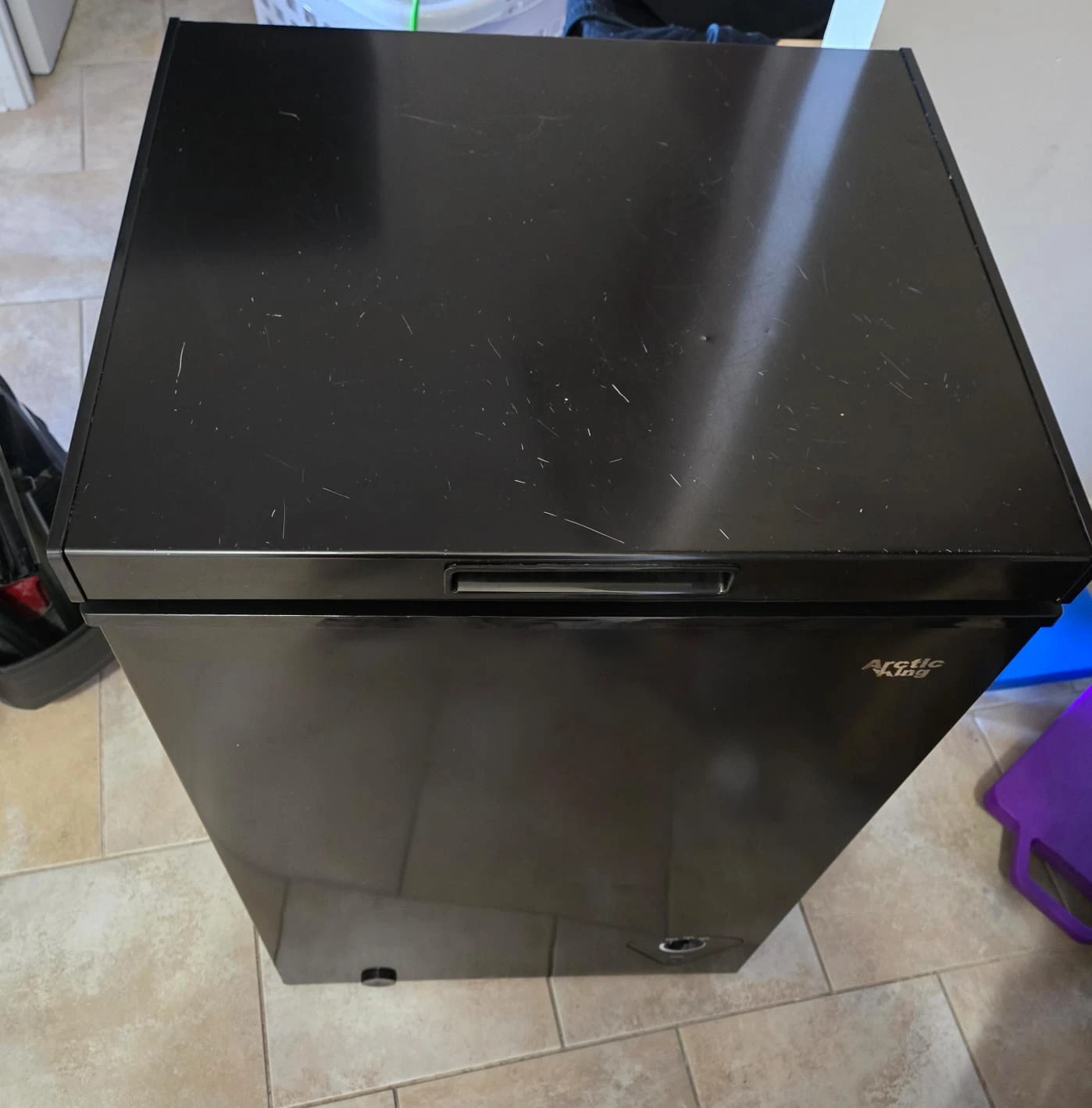 Arctic King Black Chest Freezer 3.5 Cu - photo 2