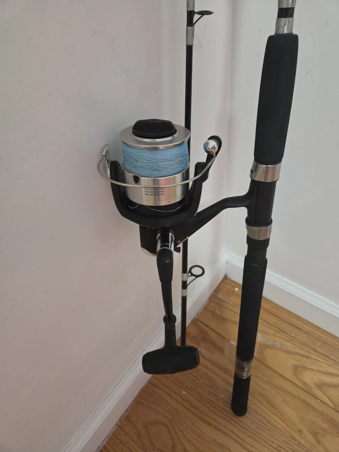 Shakespeare Fishing Rod and Reel Combo - photo 3
