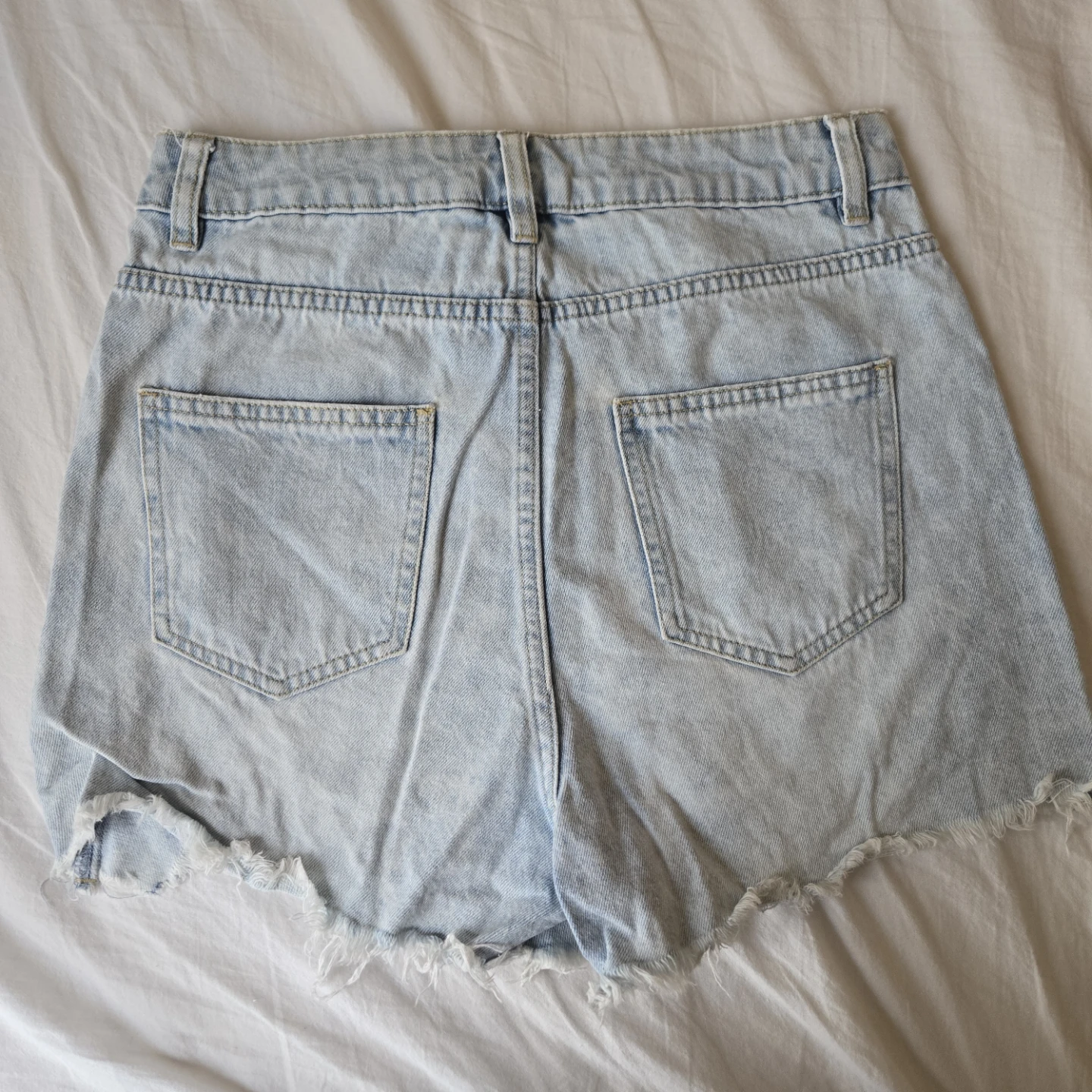 light wash high rise denim shorts - photo 2
