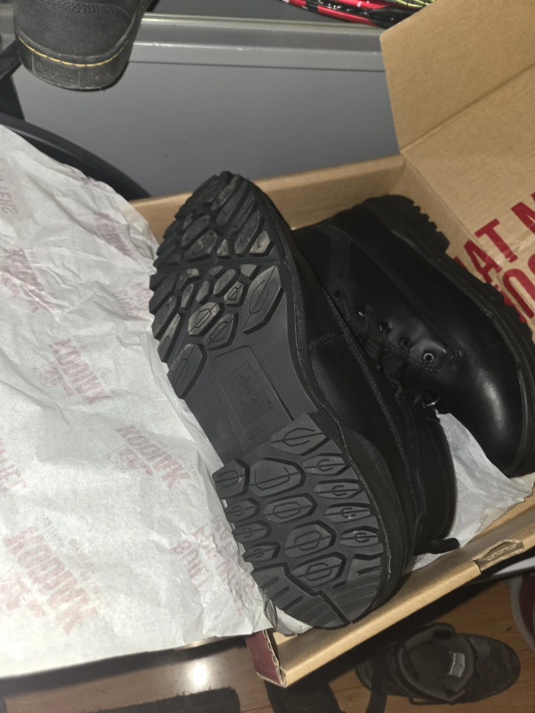 Kodiak Proworker Master Composite Toe Work Boots - Size 9 - photo 3