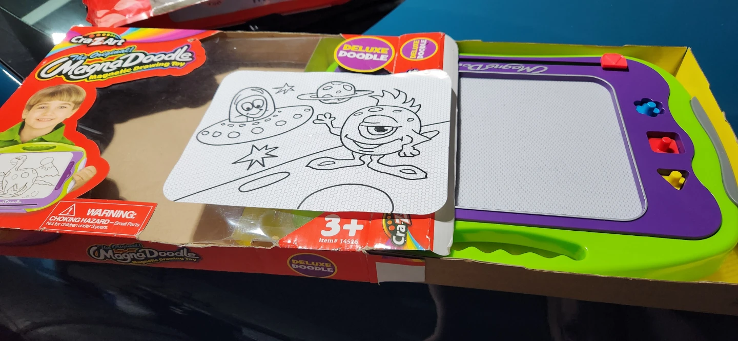 Magna Doodle Deluxe Magnetic Drawing Toy - photo 2