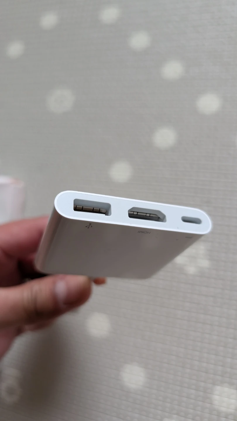 Apple USB-C Digital AV Multiport Adapter | Brand New - photo 2