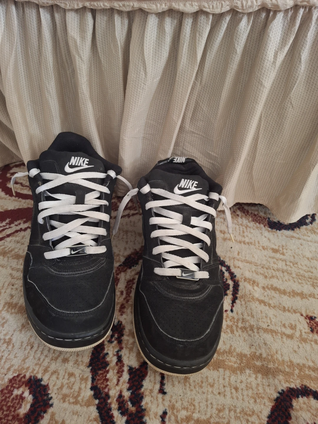 Nike Black Sneakers Men's US Size 10.5