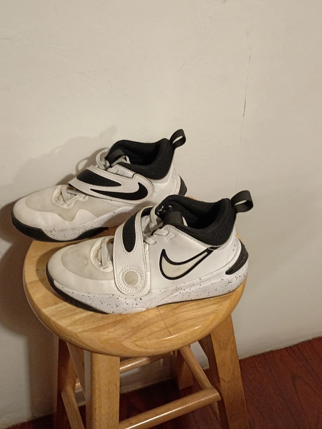 Nike Kids' Shoes 3.5 - photo 2