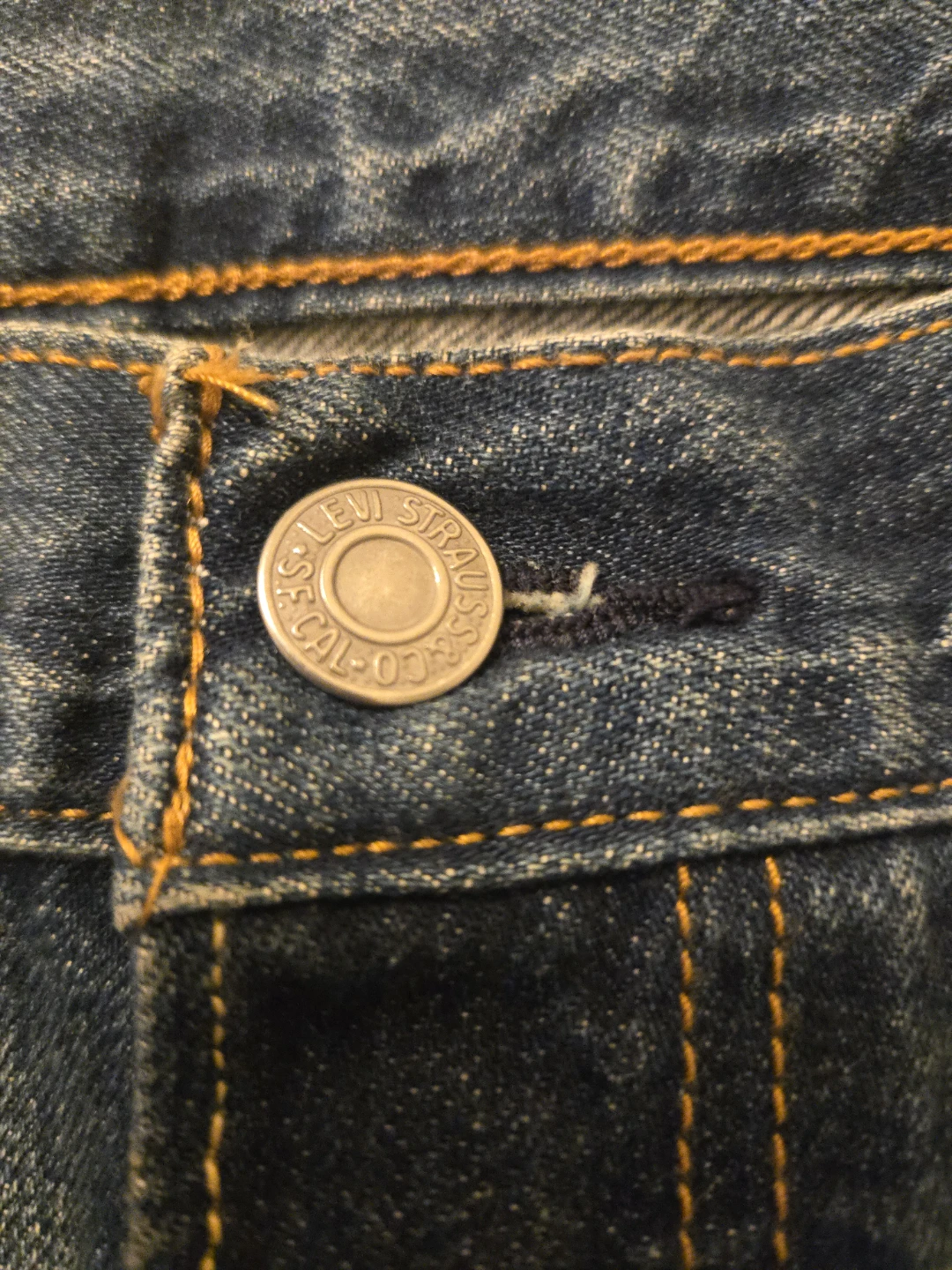 Levi's 501 Jeans - Medium Wash Denim - photo 3