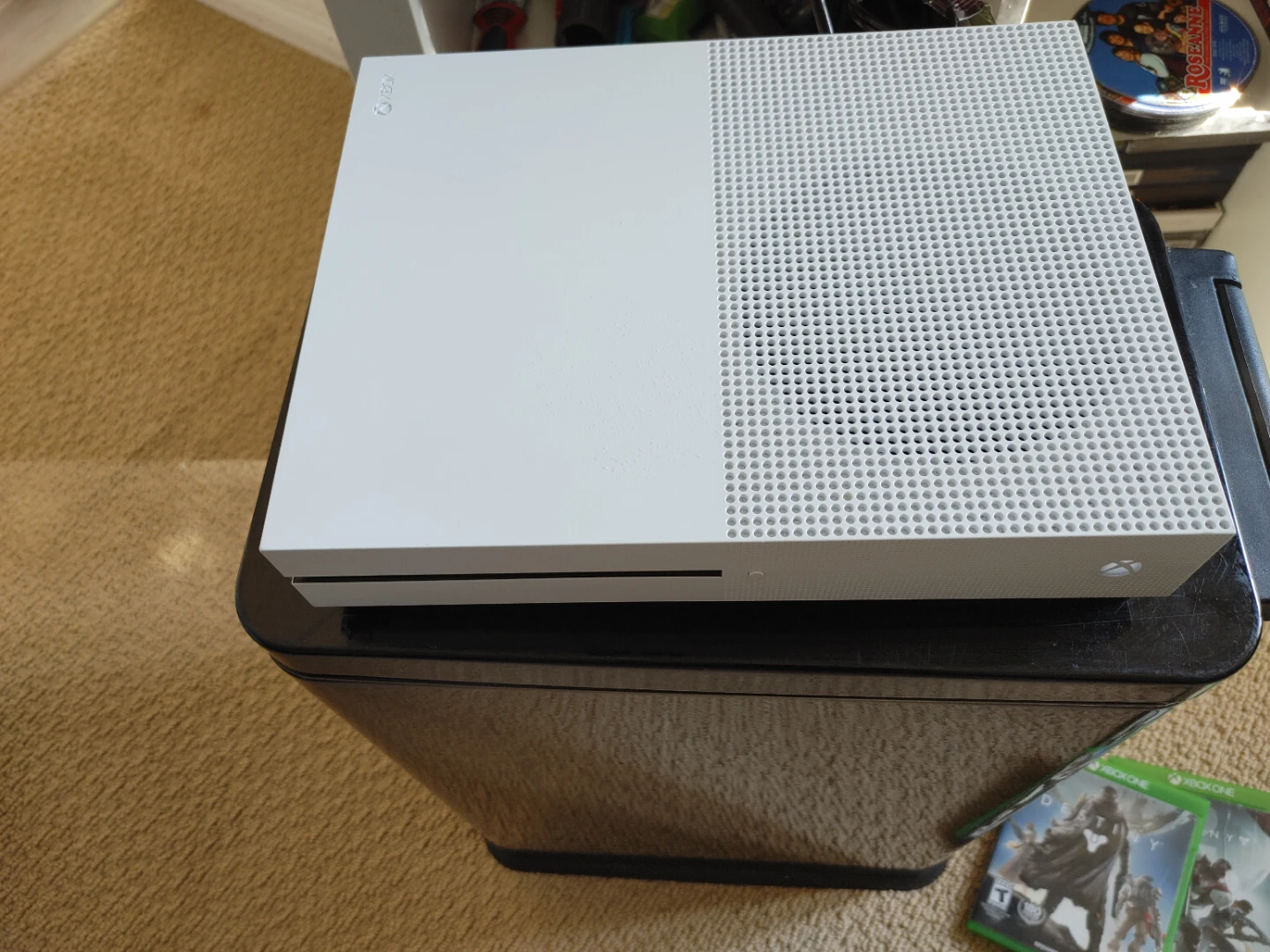 Xbox one s 1tb - photo 2