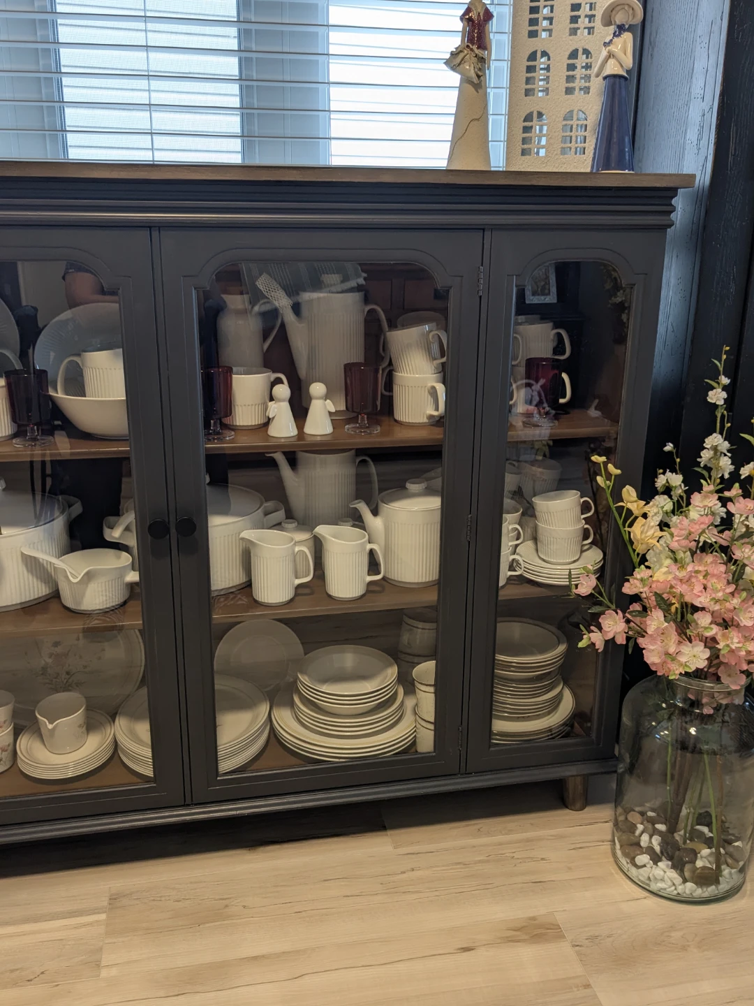 Sideboard China cabinet - photo 3