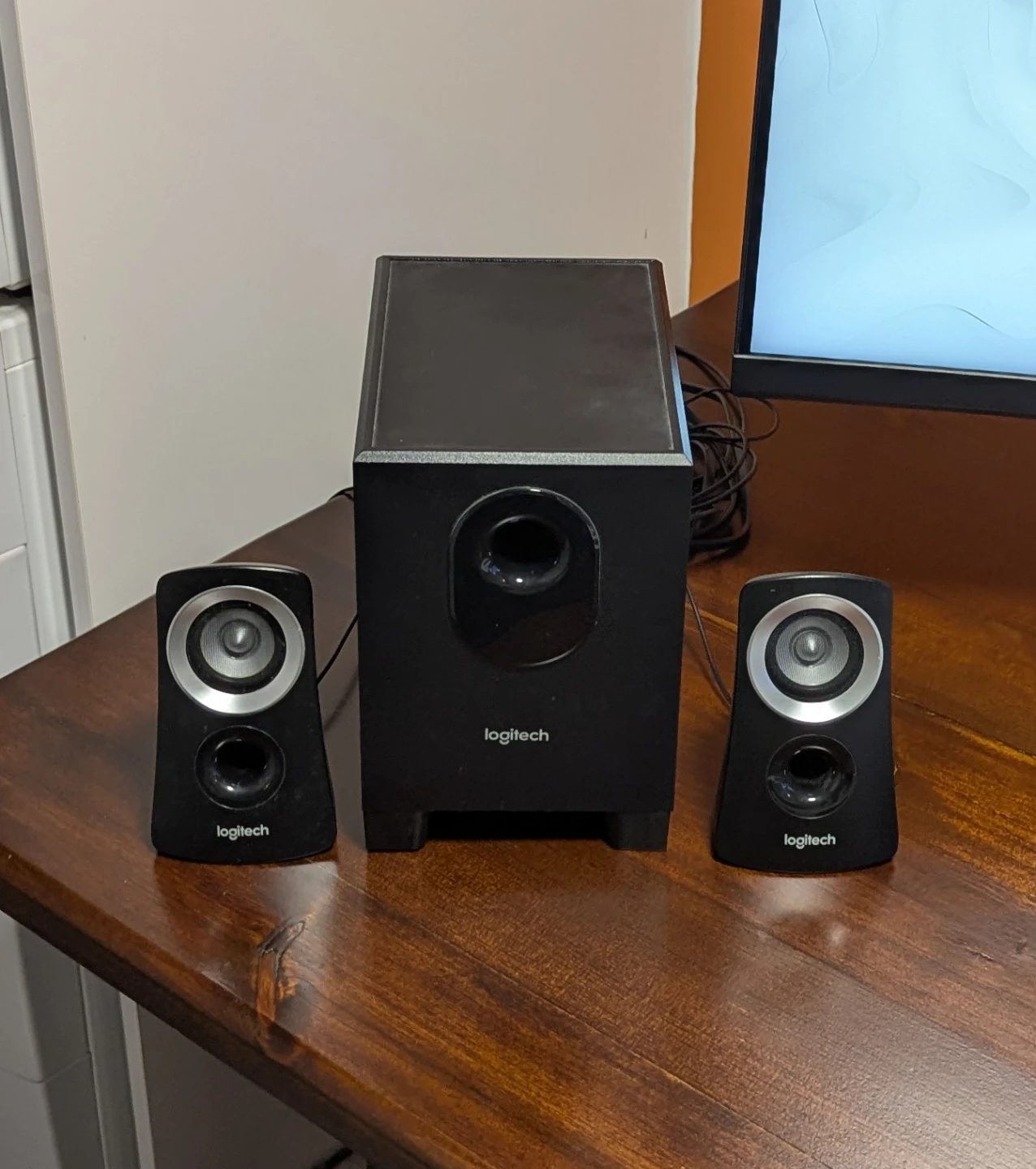 Logitech Z200 2.0 Stereo Speakers