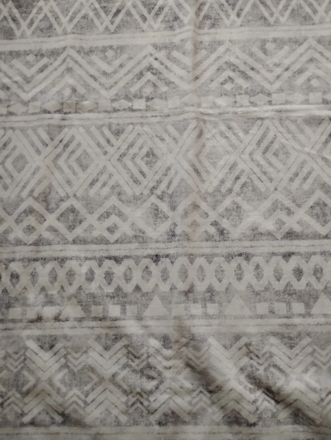 Geometric Pattern Area Rug - photo 3