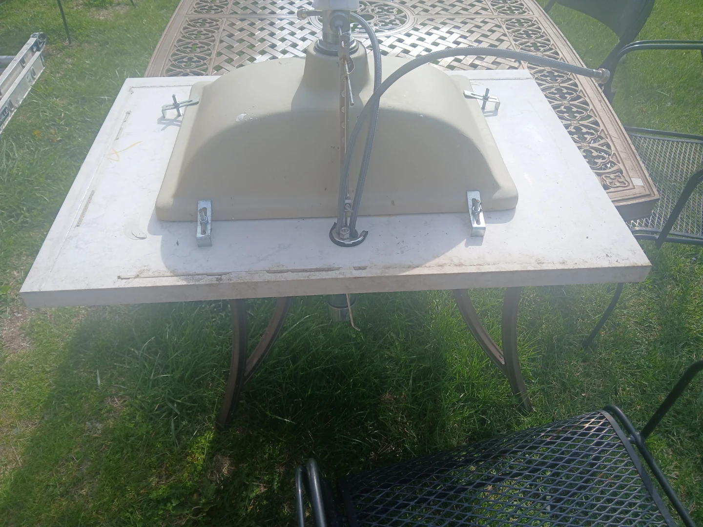 Bathroom Vanity Sink  31.5 x 22.5 - photo 5