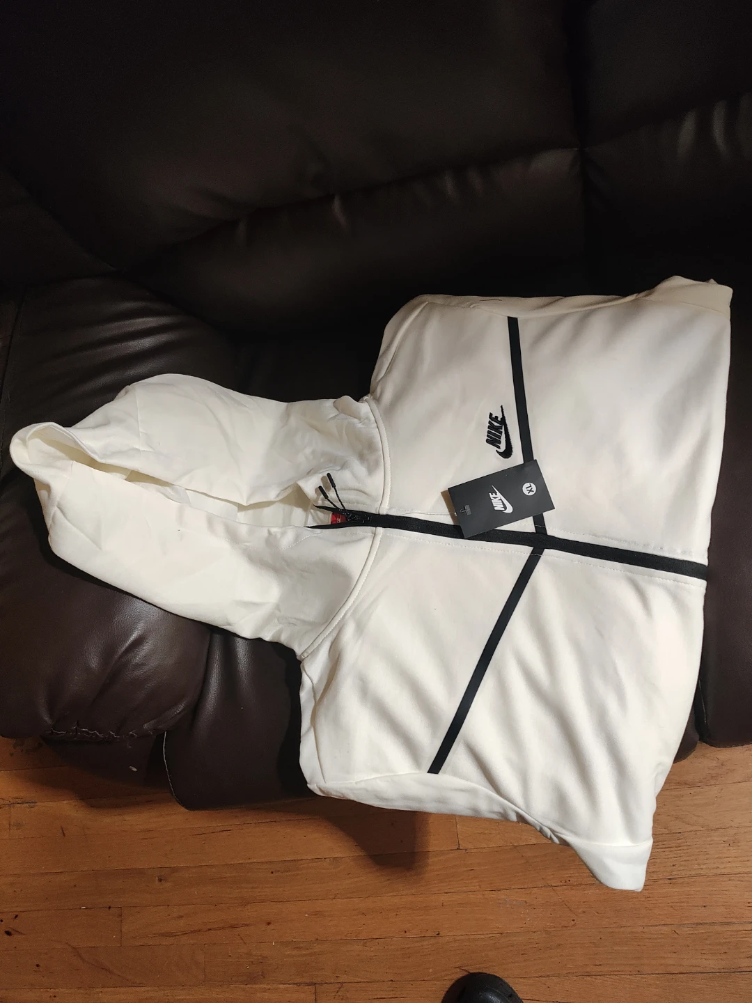 Nike White Full Zip Hoodie Jacket & pants