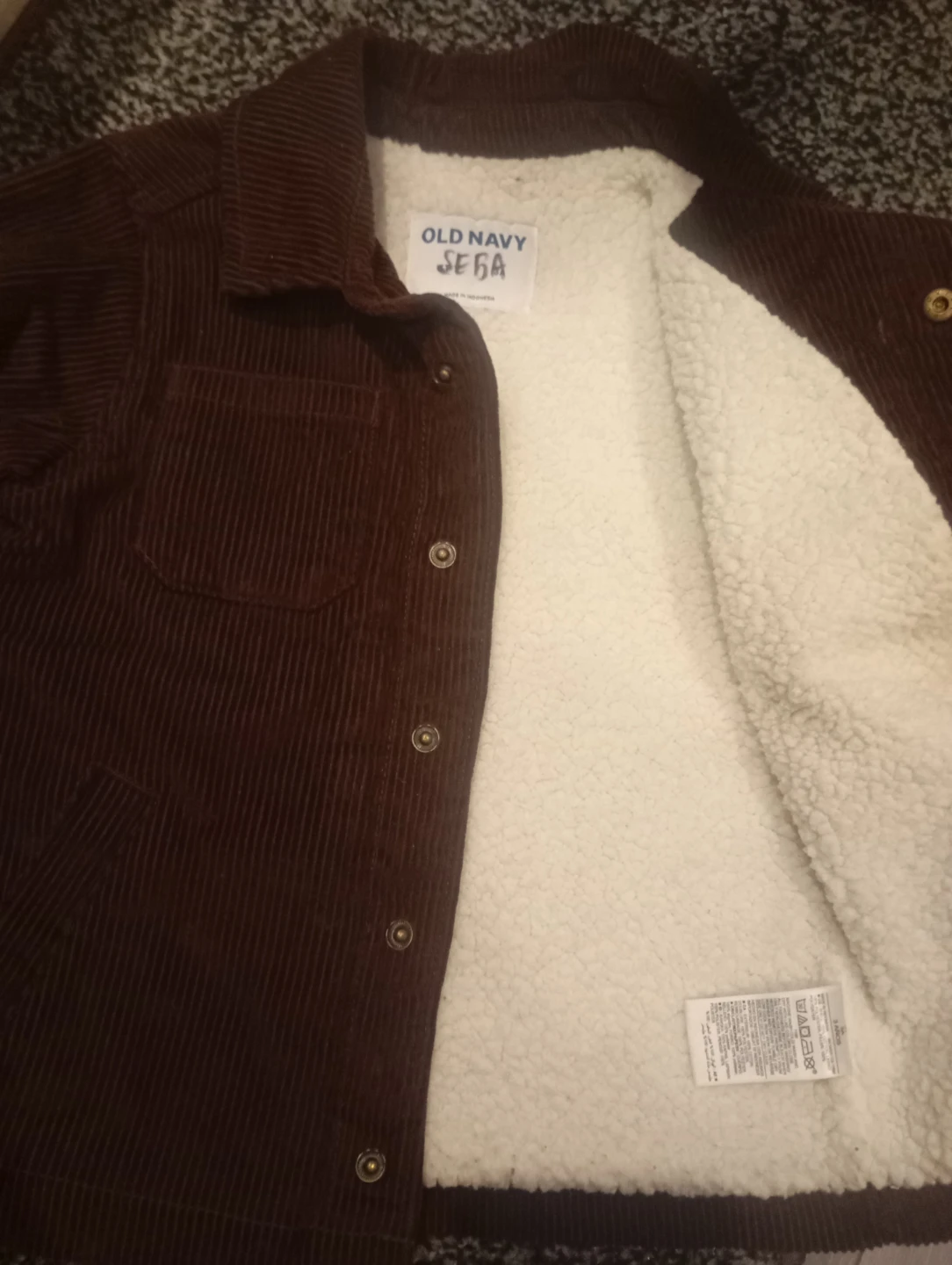 Old Navy Brown Corduroy Sherpa Lined Jacket Size 3T - photo 2