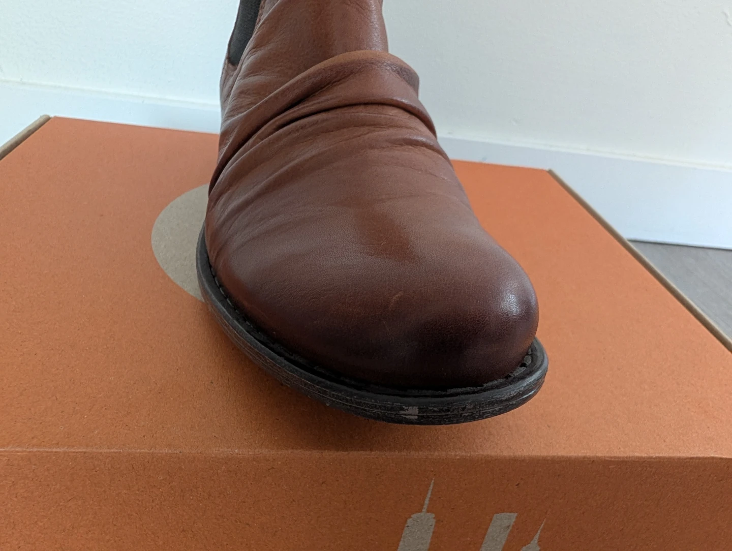 Miz Mooz Lissie Brown Leather Chelsea Boots NWB - photo 5