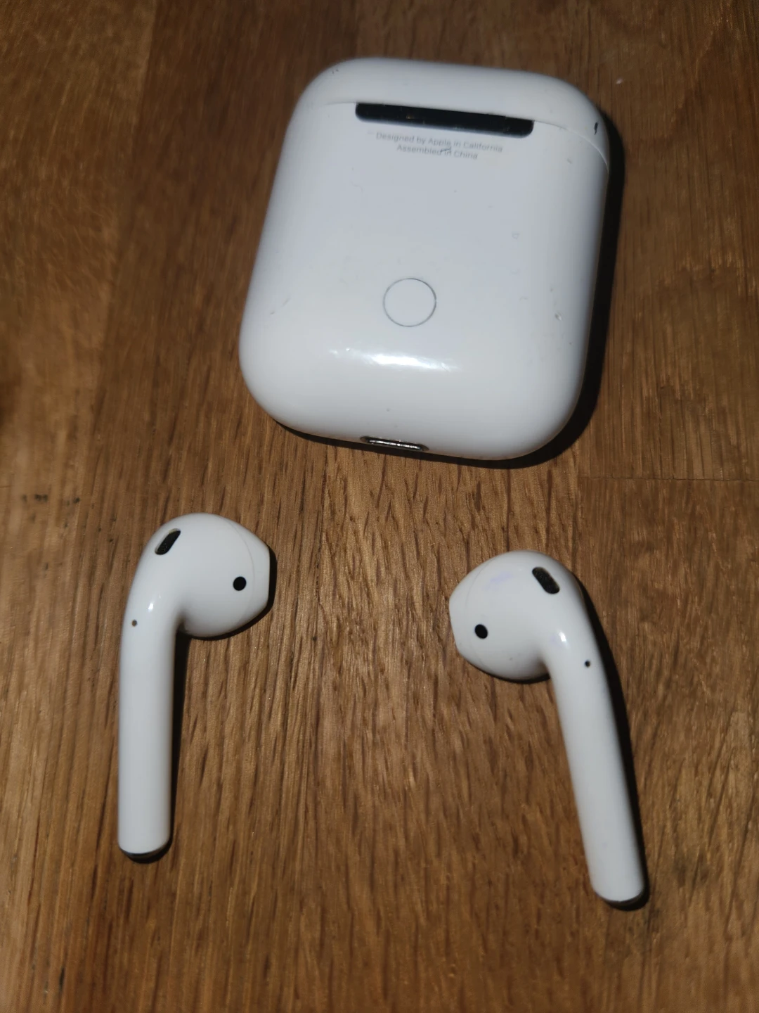 Airpods 2nd  gen