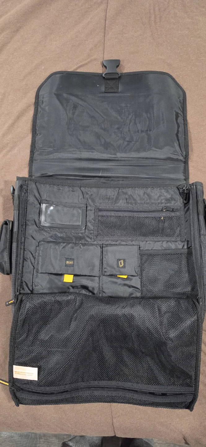 Targus Messenger Bag - photo 3