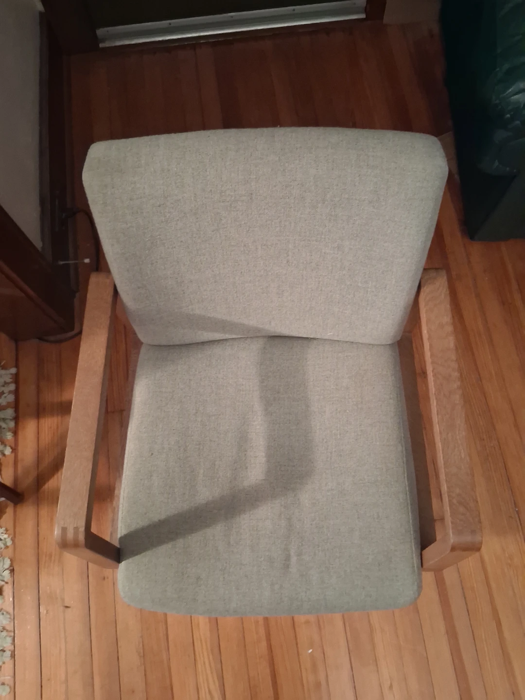 Office Chair with Wooden Frame and Upholstered Seat - photo 3