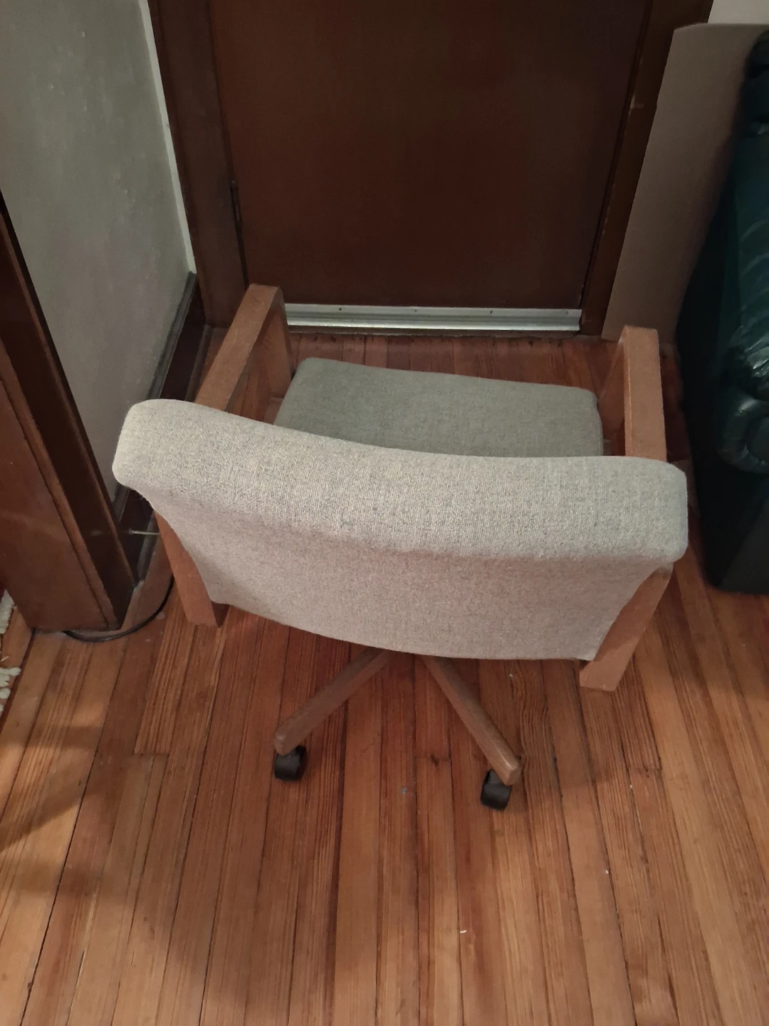 Office Chair with Wooden Frame and Upholstered Seat - photo 5