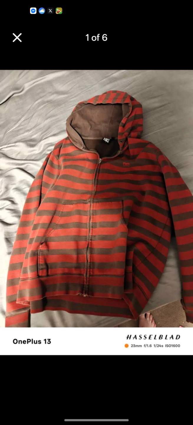 DC Shoes Men's Hoodie sz Large Red/Black