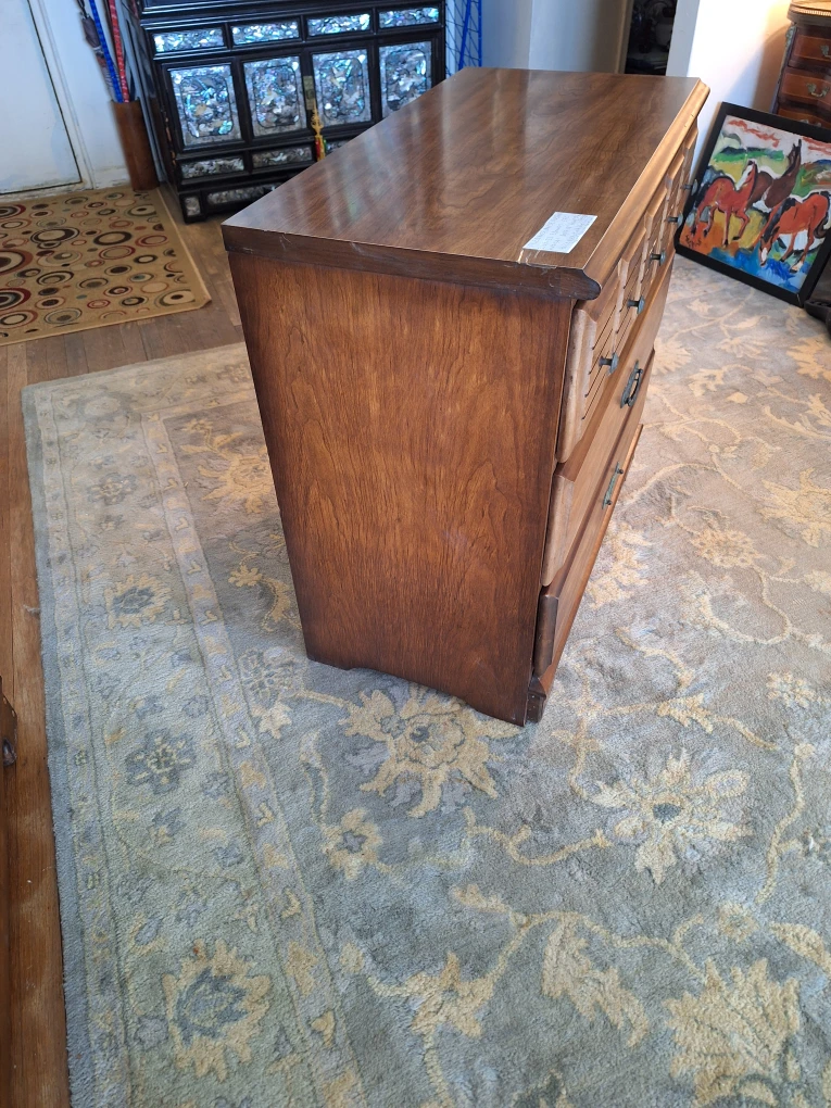 Wooden Chest of Drawers - photo 3