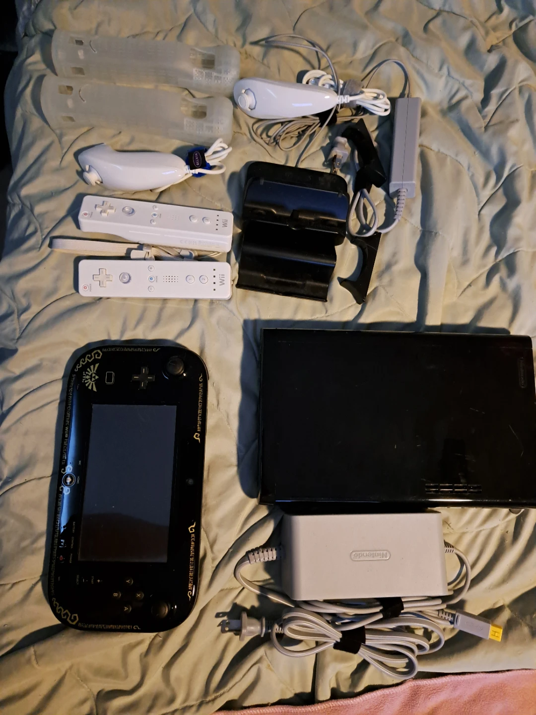 Nintendo Wii U and Wii Bundle with Games & Accessories