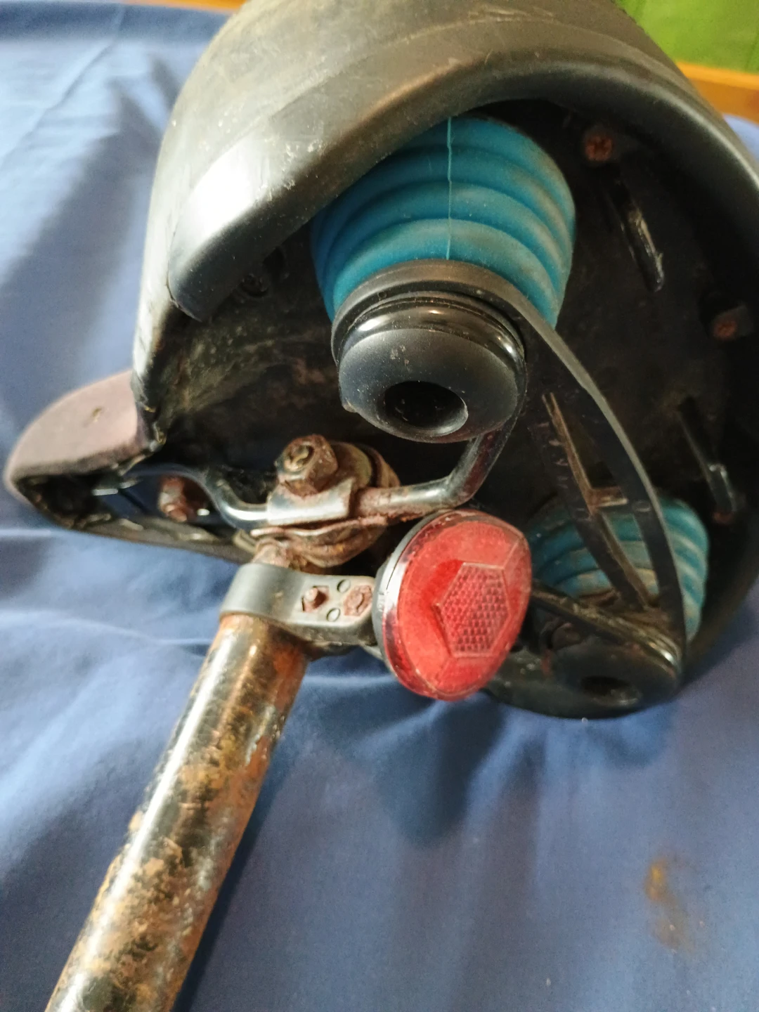 Bell comfy Bicycle Seat with Reflector - photo 2