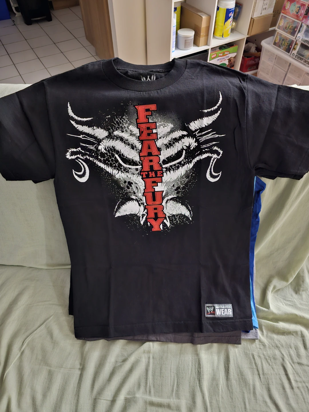 WWE Authentic Wear T-Shirt Unisex Size Small Part 2