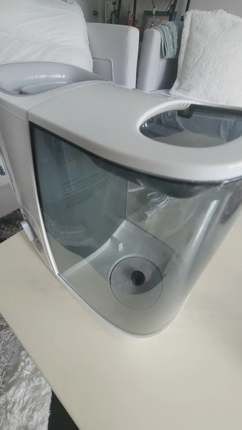 Honeywell Humidifier Used Once - photo 2