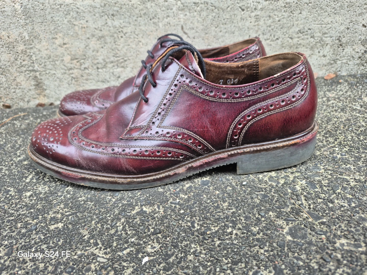 Apollo Classic Men's Wingtip Oxford Shoes - Burgundy Leather - photo 2