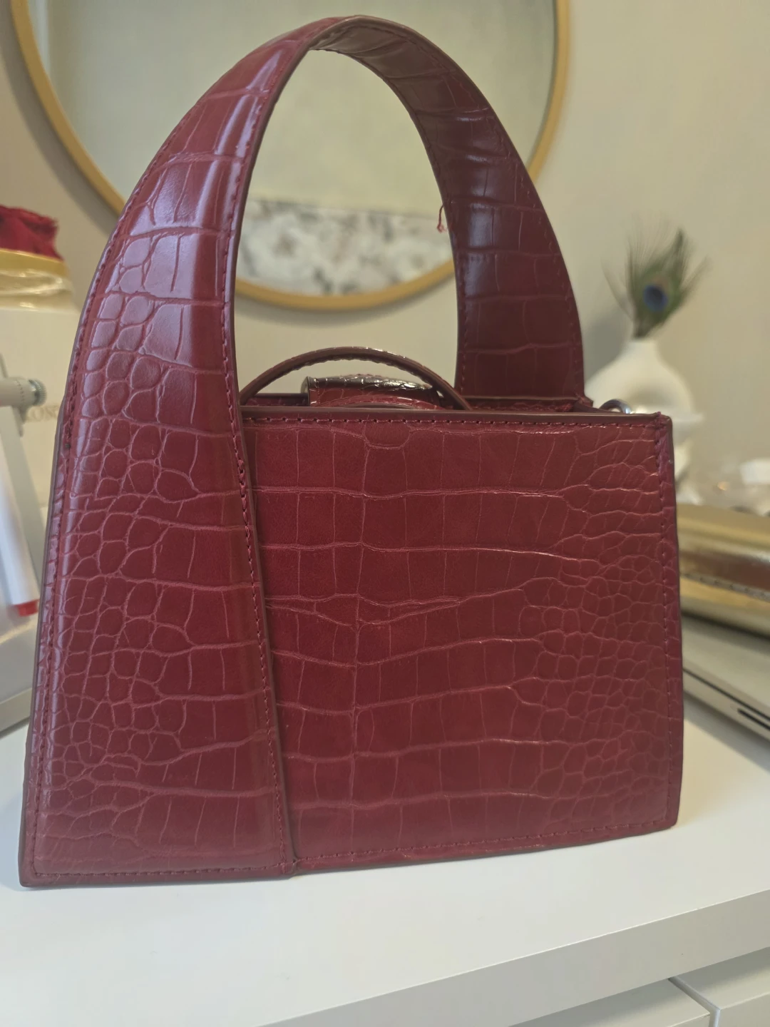Zara Red Crocodile Embossed Handbag with Shoulder Strap - photo 4