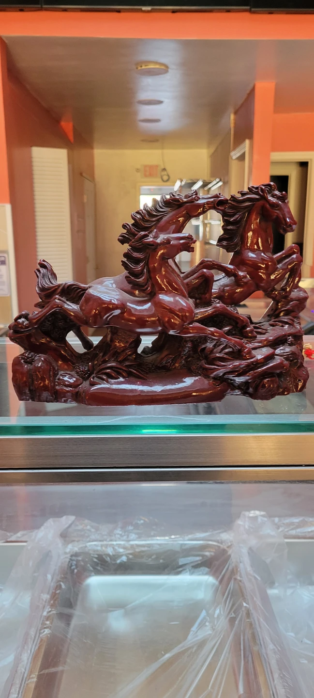 Wooden Horse Sculpture - photo 2