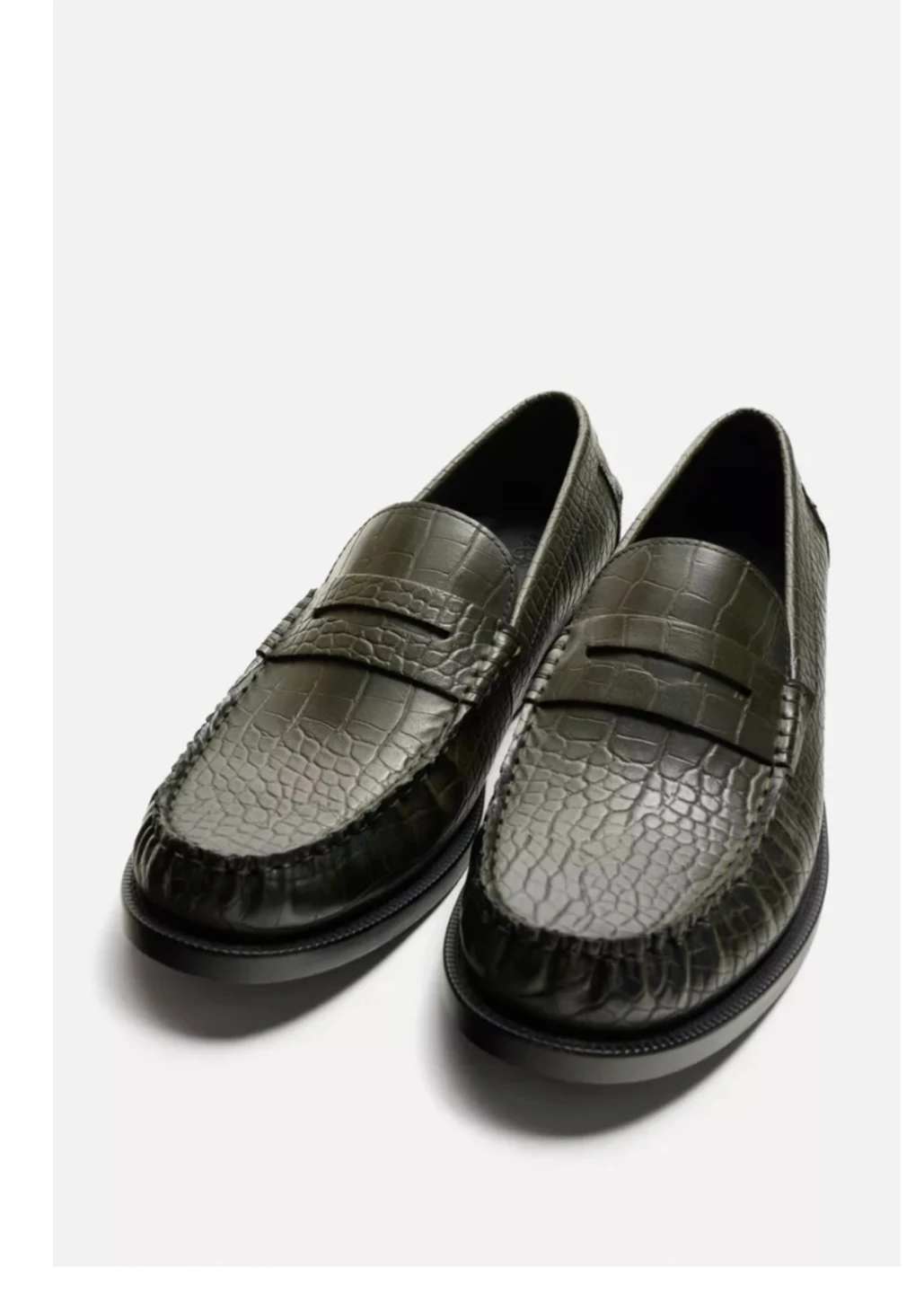Zara Man Green Crocodile-Effect Loafers