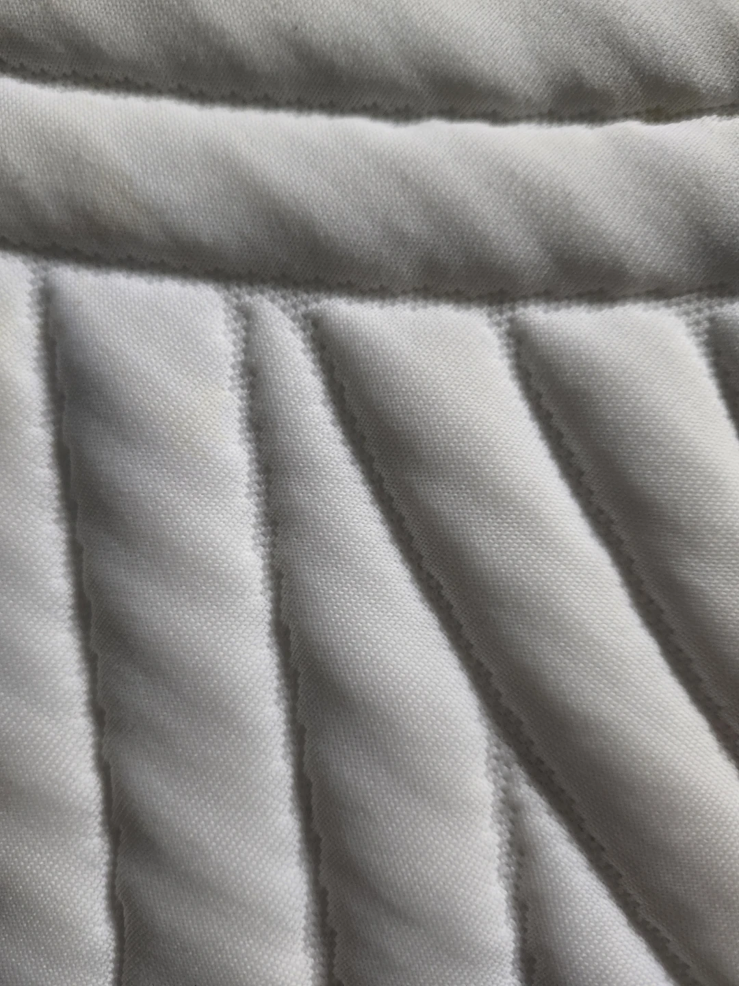 King sized Tempur-pedic memory foam mattress - photo 2