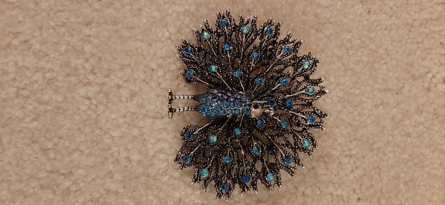 Peacock Brooch with Blue Rhinestones - photo 5