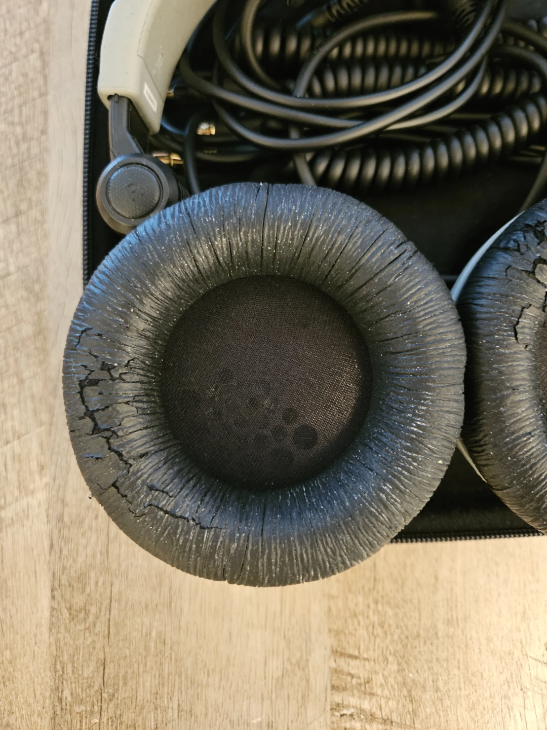 Ultrasone Studio Headphones - photo 3