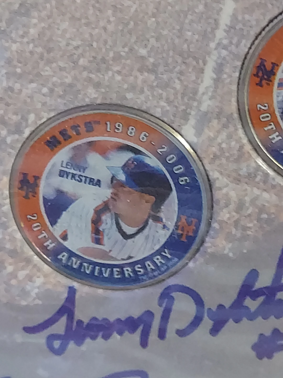 New York Mets 1986-2006 20th Anniversary Signed Display - photo 3