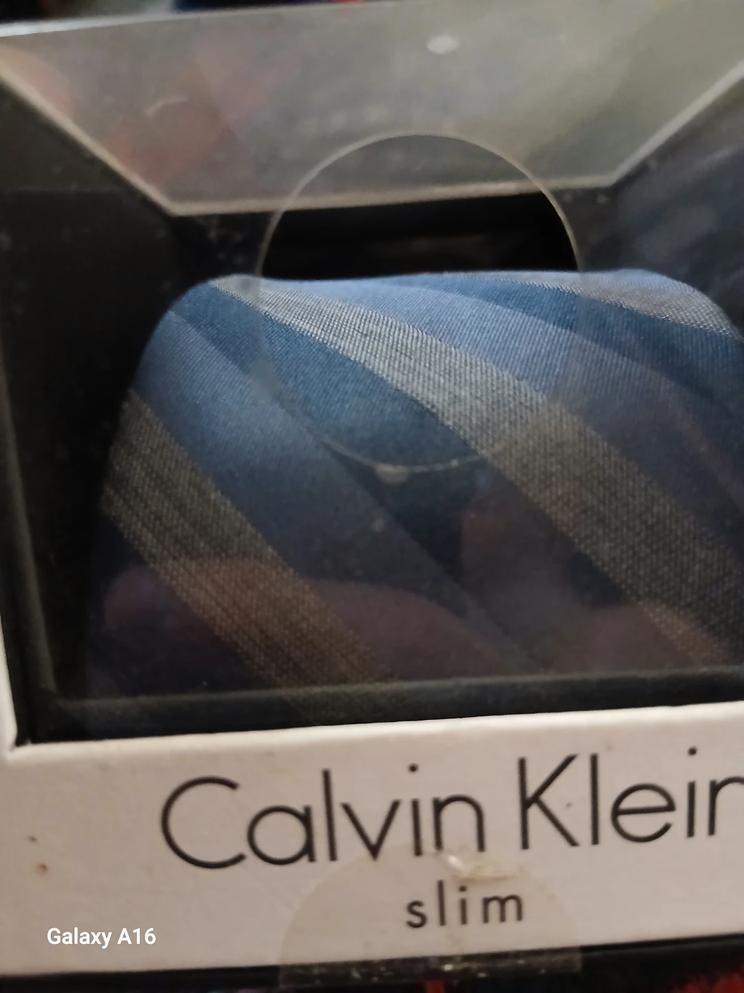 Calvin Klein Slim Striped Tie