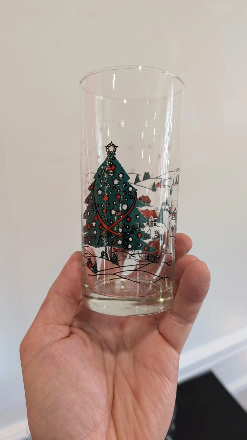 Vintage Christmas Glasses - Set of 11 - photo 3
