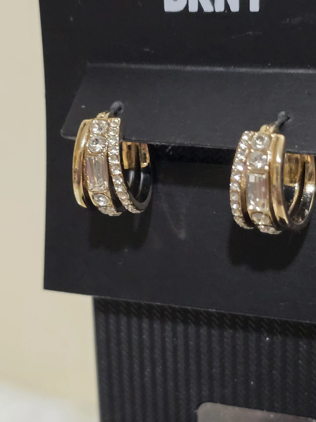 DKNY Gold-Tone Tri-Band Pave & Baguette Crystal - photo 3
