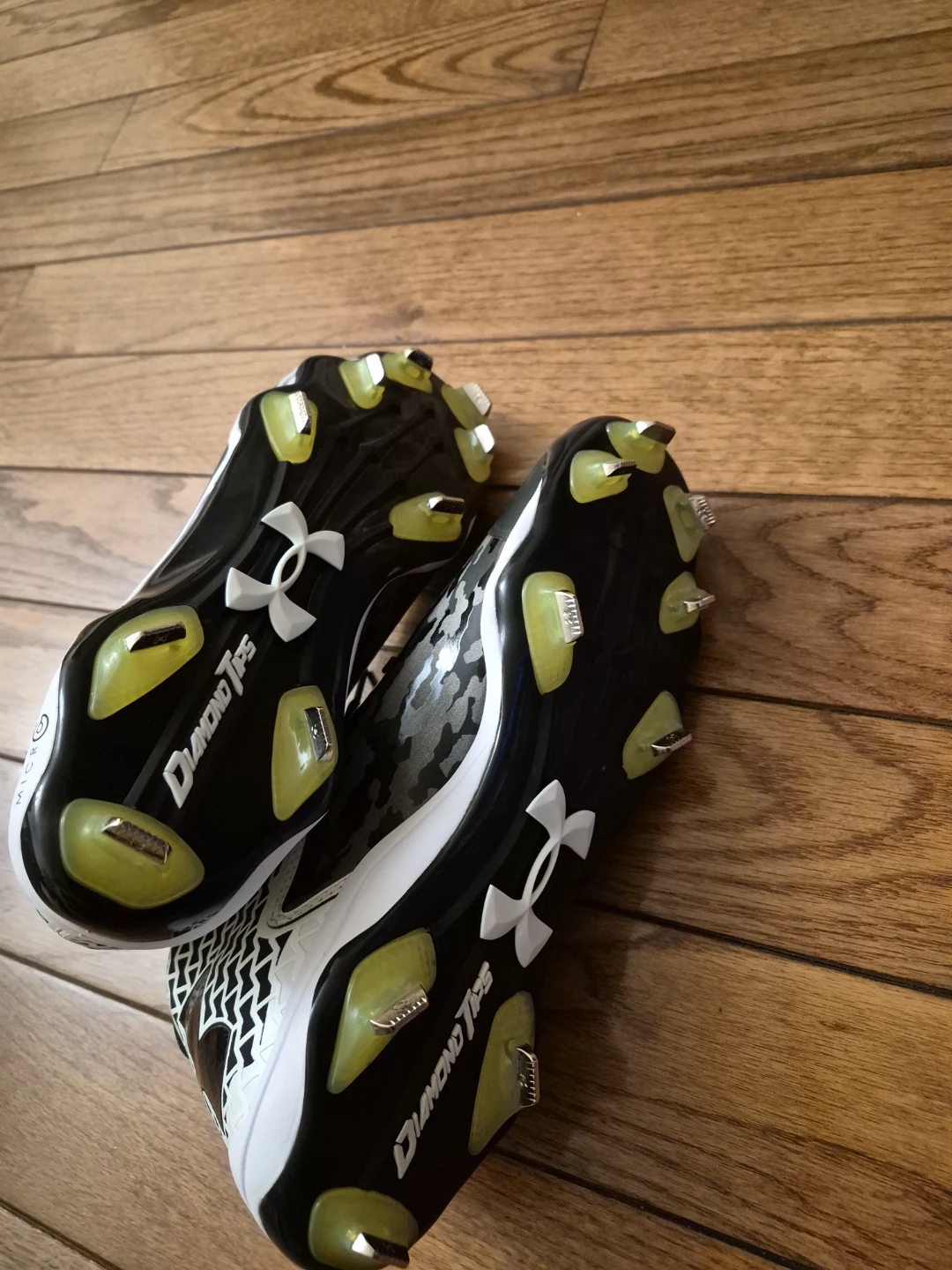 Under Armour "H Deception" DT Baseball Cleats