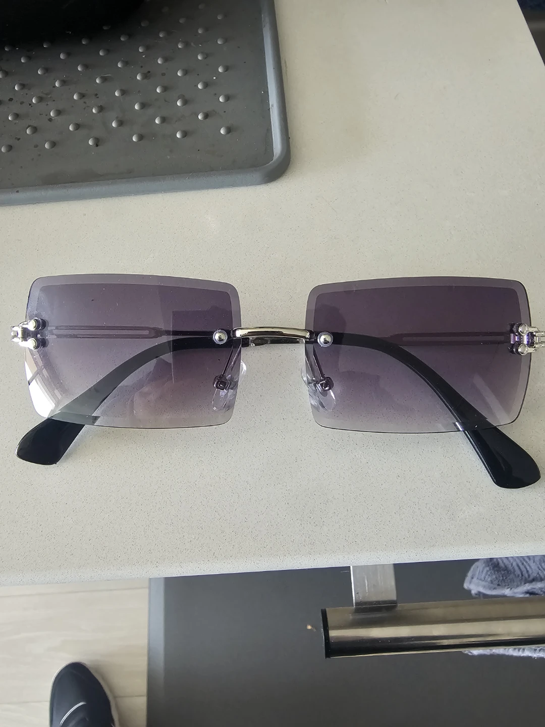 Rectangular Rimless Sunglasses - Purple Gradient Lenses