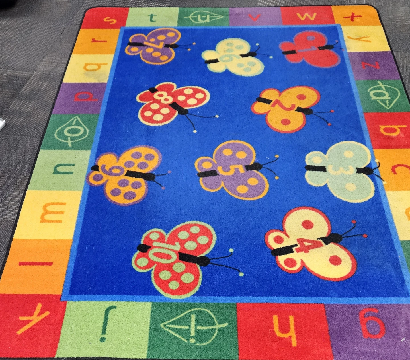 Kids Carpet 1.3 ABC Butterfly Fun